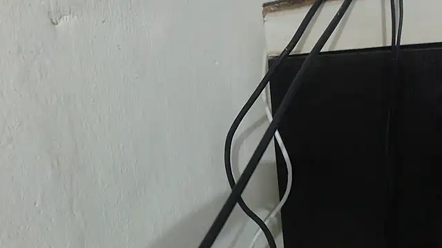 Victoria new online show from 11.21.25