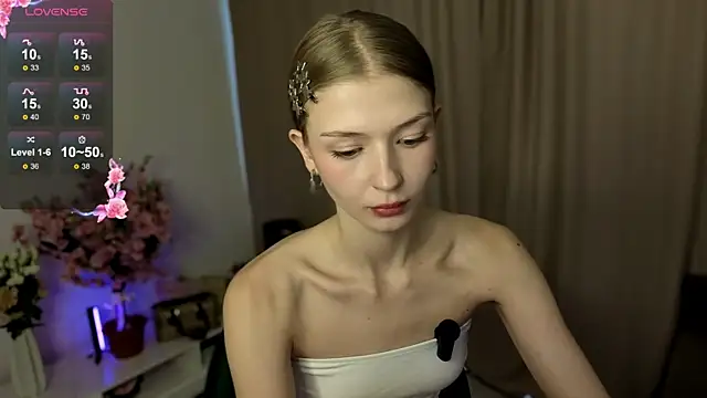 holylisssa online show from 11.05.25