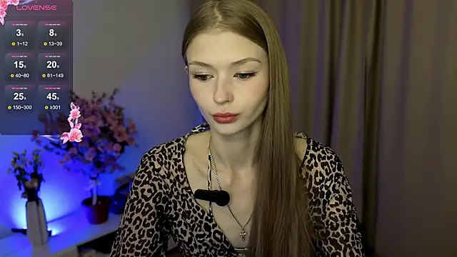 holylisssa online show from 11.15.25