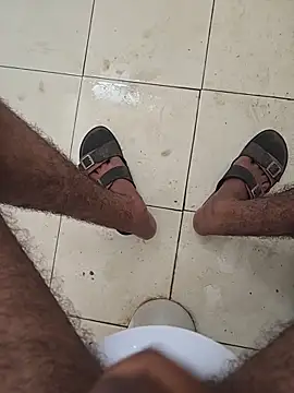 Snapshot of Lodabahutbada chatting on 11.05.25 Lodabahutbada online show from 11.05.25