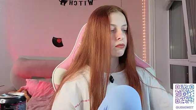 Lika Emmir online show from 11.19.25