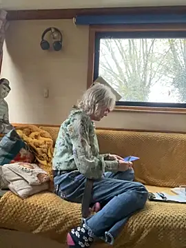 Snapshot of ladyboatlady chatting on 10.19.25 ladyboatlady online show from 10.19.25