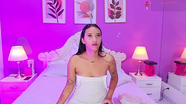 Snapshot of SamantaKane chatting on 02.12.26 SamantaKane online show from 02.12.26