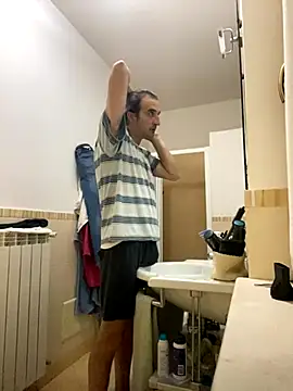 Snapshot of sasatimido chatting on 09.24.25 sasatimido online show from 09.24.25
