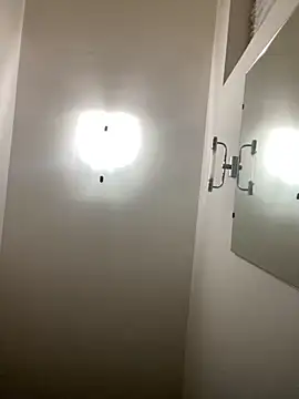 Snapshot of sasatimido chatting on 10.21.25 sasatimido online show from 10.21.25