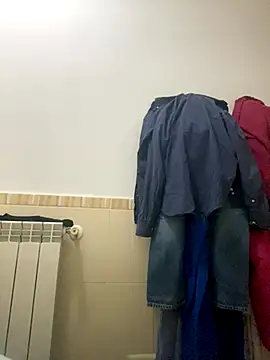 Snapshot of sasatimido chatting on 10.30.25 sasatimido online show from 10.30.25