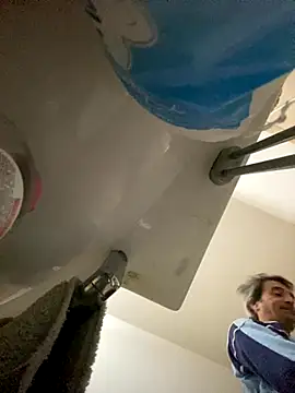 Snapshot of sasatimido chatting on 11.19.25 sasatimido online show from 11.19.25