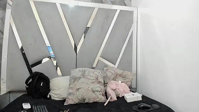 bella-ht online show from 10.09.25