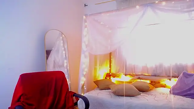 loreaniss online show from 12.05.25