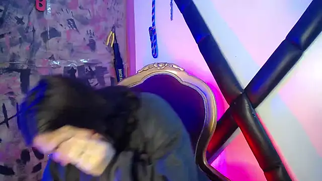 Snapshot of Milaanddalia chatting on 09.15.25 Milaanddalia online show from 09.15.25