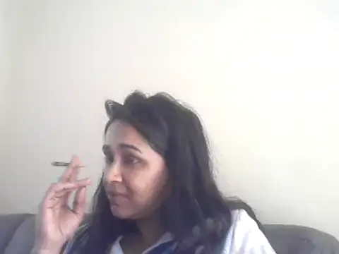 Snapshot of cute_indianxo chatting on 09.13.25 cute indianxo online show from 09.13.25