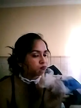 Snapshot of cute_indianxo chatting on 02.01.26 cute indianxo online show from 02.01.26