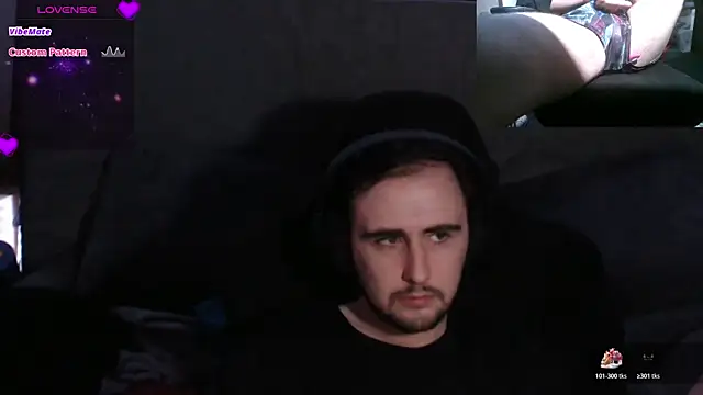 Snapshot of cjhouse96 chatting on 11.12.25 cjhouse96 online show from 11.12.25