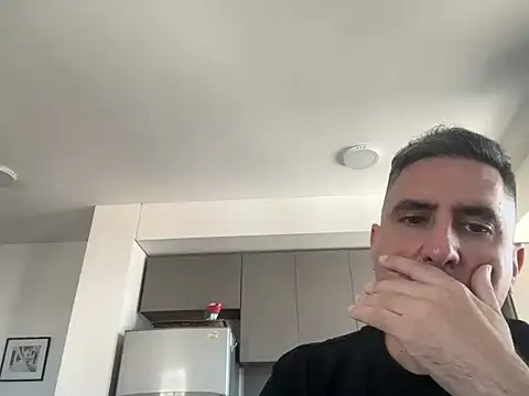 couplelatam2025 online show from 10.20.25