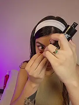 AmaiaSalvatore online show from 10.25.25