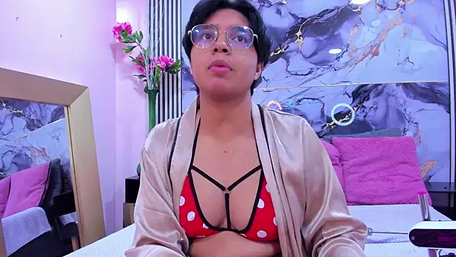 Emmaa Lex online show from 09.19.25