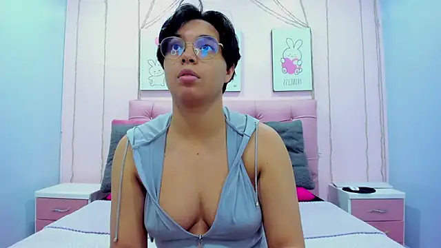 Emmaa Lex online show from 10.11.25