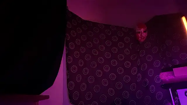 Snapshot of DjDiCKmannOnE chatting on 02.09.26 DjDiCKmannOnE online show from 02.09.26