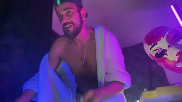 DjDiCKmannOnE online show from 05.31.26