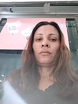 dyjaA online show from 10.13.25