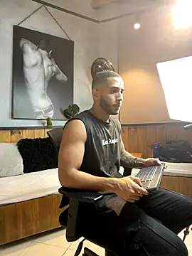 Lucaswatsons online show from 09.13.25