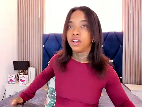 Pauline Fox online show from 10.31.25