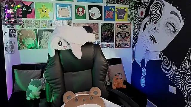 Yuhwan  online show from 09.09.25