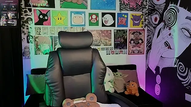 Yuhwan  online show from 02.08.26