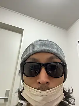 Snapshot of specialz0831 chatting on 10.22.25 specialz0831 online show from 10.22.25