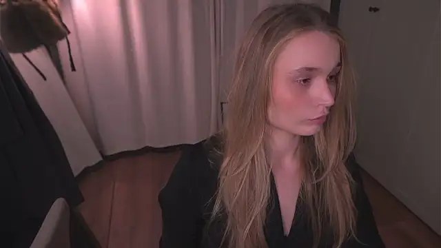 lisa schiele online show from 03.17.26