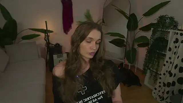 lisa schiele online show from 06.28.26