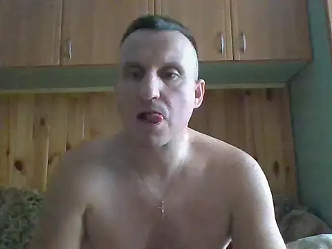 Snapshot of Maksymilian1 chatting on 10.11.25 Maksymilian1 online show from 10.11.25