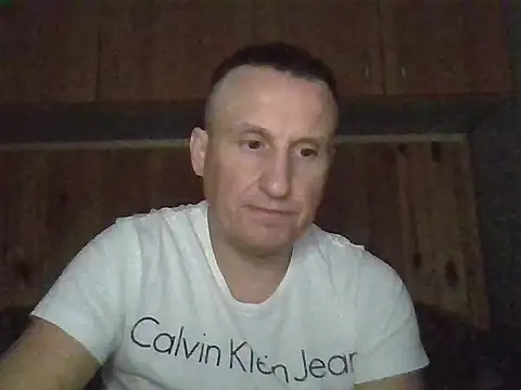 Snapshot of Maksymilian1 chatting on 11.29.25 Maksymilian1 online show from 11.29.25