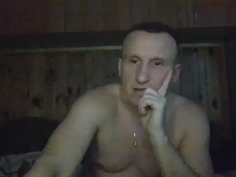 Snapshot of Maksymilian1 chatting on 01.13.26 Maksymilian1 online show from 01.13.26