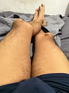 Yucsingl1 online show from 04.16.26