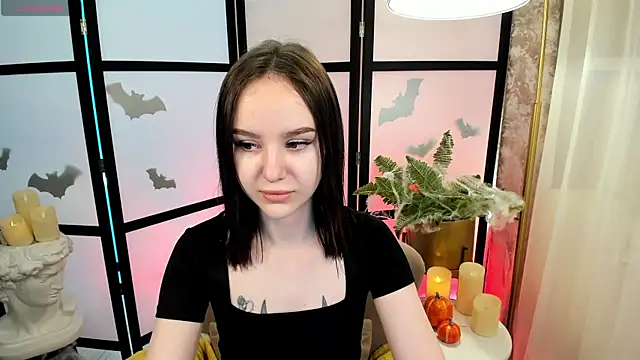 MarySparkle online show from 10.14.25