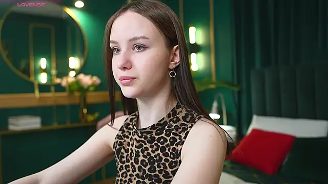 MarySparkle online show from 04.14.26