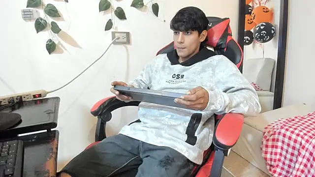 axel rousse2 online show from 11.03.25