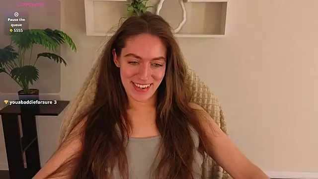 Agnes Wells online show from 03.13.26