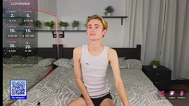 tommy XXX online show from 10.16.25