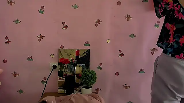 FeelMe   online show from 10.31.25