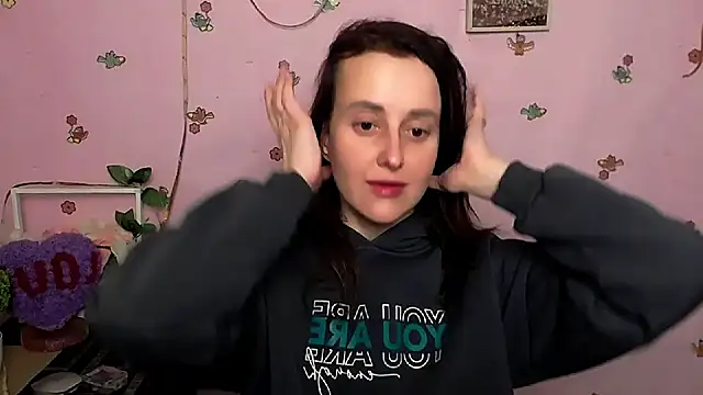 FeelMe   online show from 02.14.26