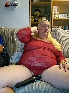 Luscious-LucyXX online show from 07.25.26