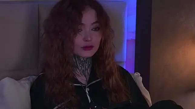 AriWild online show from 02.27.26