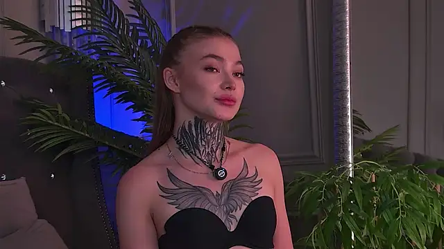 AriWild online show from 05.26.26