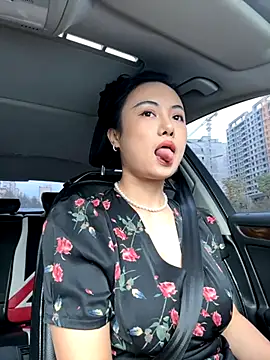 wen521 online show from 09.29.25