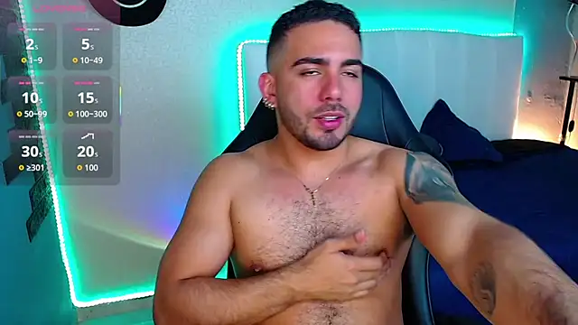 Snapshot of adamhairy chatting on 06.24.26 adamhairy online show from 06.24.26