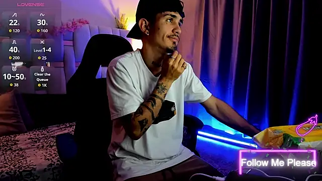 nextboywell1 online show from 03.12.26