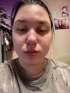 Snapshot of Kemeli008 chatting on 11.12.25 Kemeli008 online show from 11.12.25