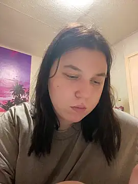 Snapshot of Kemeli008 chatting on 11.13.25 Kemeli008 online show from 11.13.25